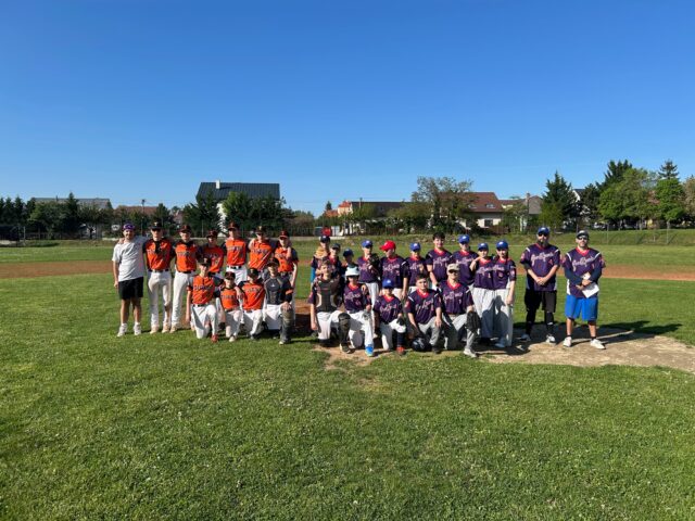 Baseballové zápasy – 27.4. galéria